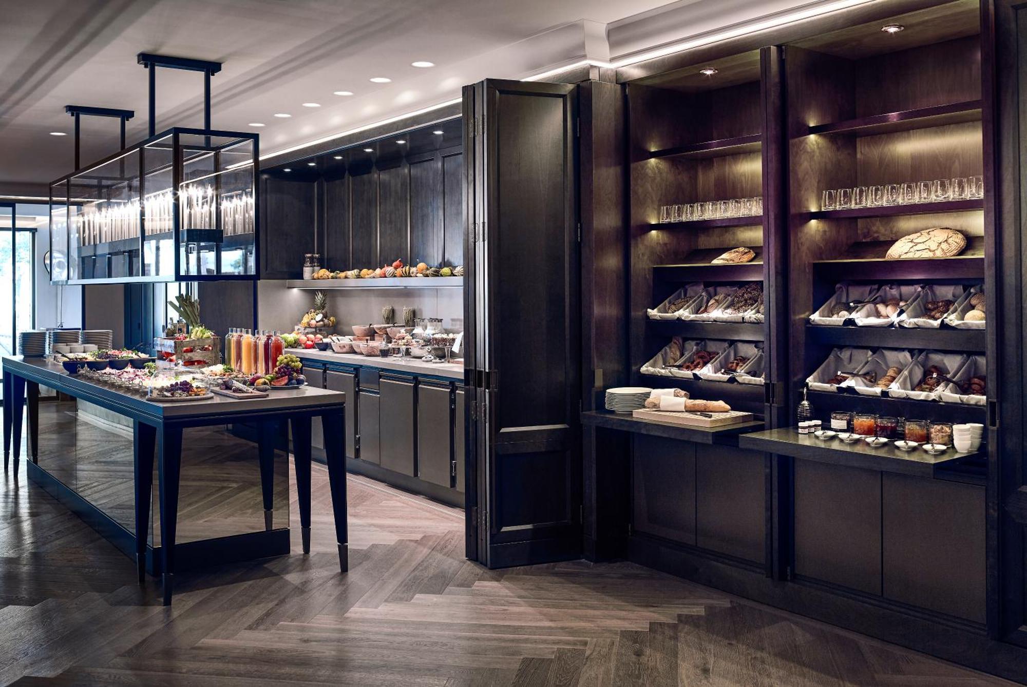 Sofitel Frankfurt Opera Hotel Frankfurt am Main Bagian luar foto The Kitchen at The Ivy